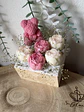 Arranjo Floral Artesanal com Velas Decorativas - Thumbnail 1