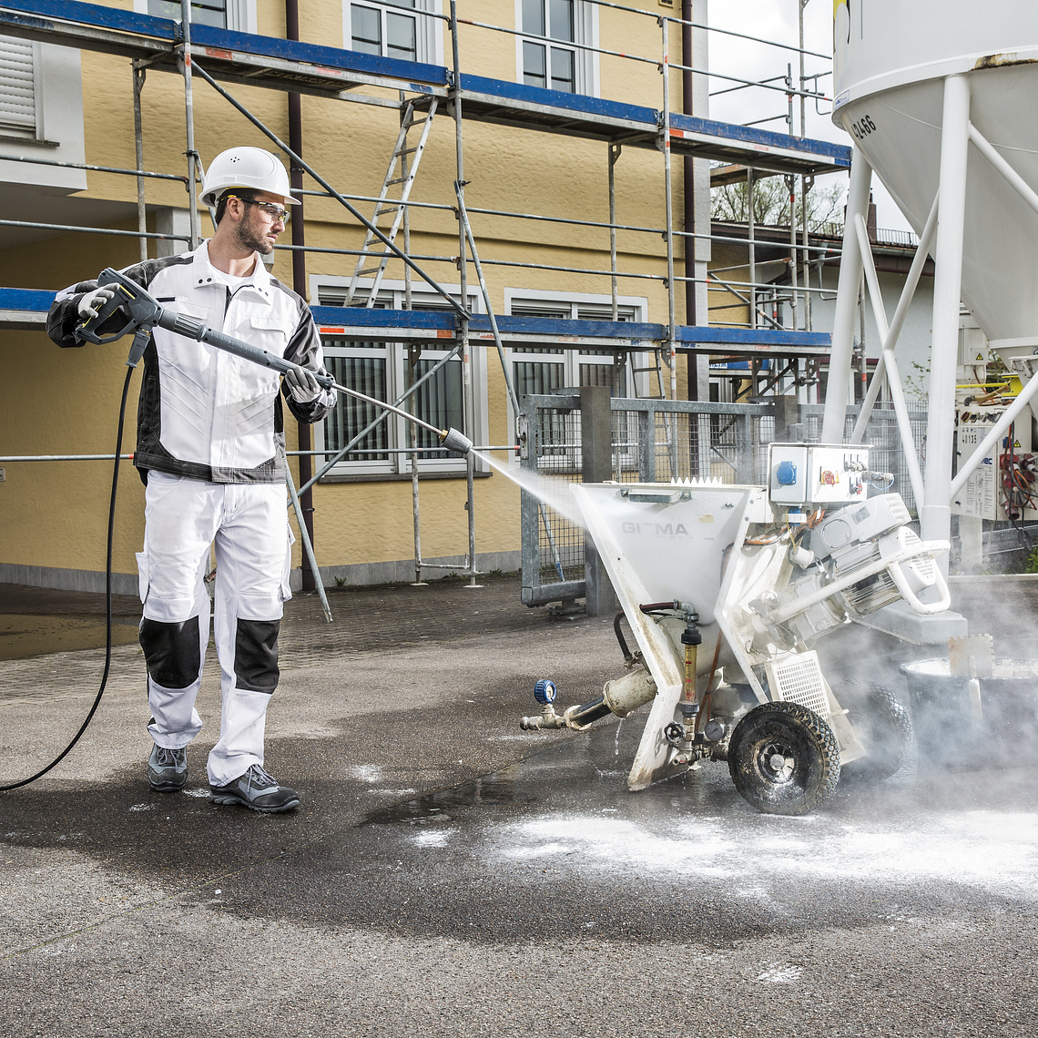 HIDROLAVADORA  AGUA CALIENTE KARCHER HDS 5/11 UX 4