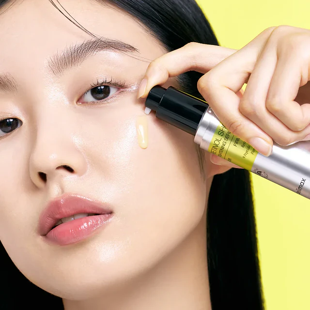 The Vita-A Retinol Shot Tightening Serum
