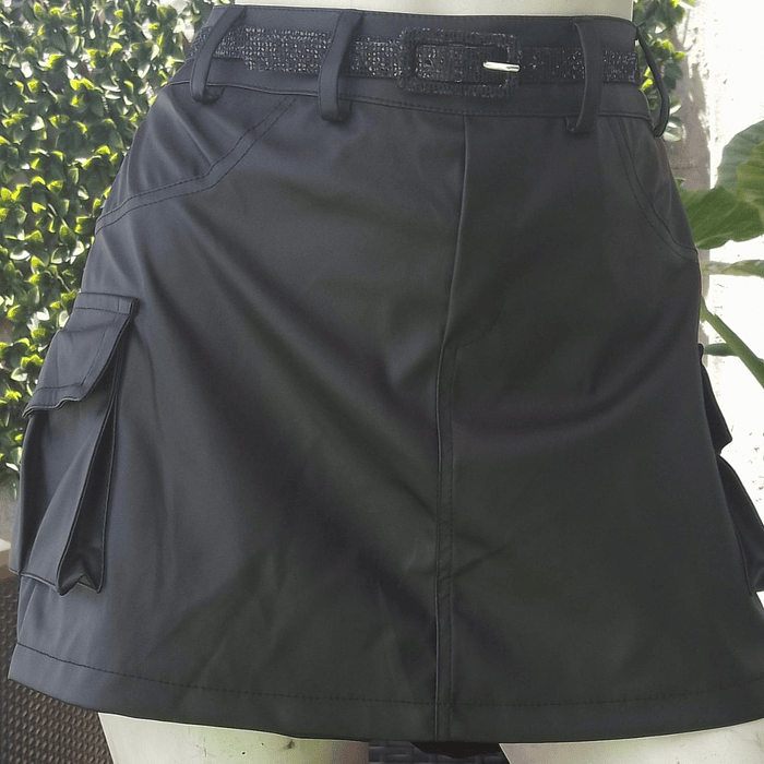 SHORT ECO CUERO 1