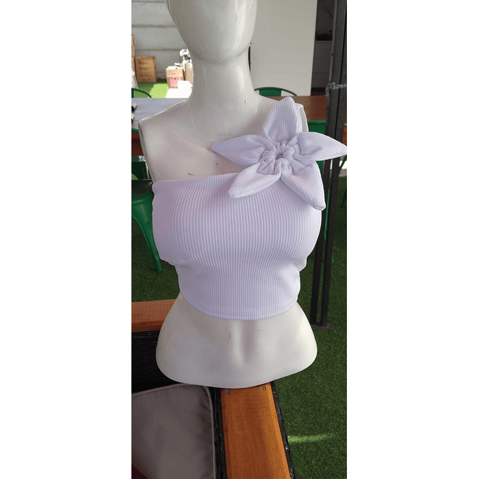 TOP VERANO UN HOMBRO 1