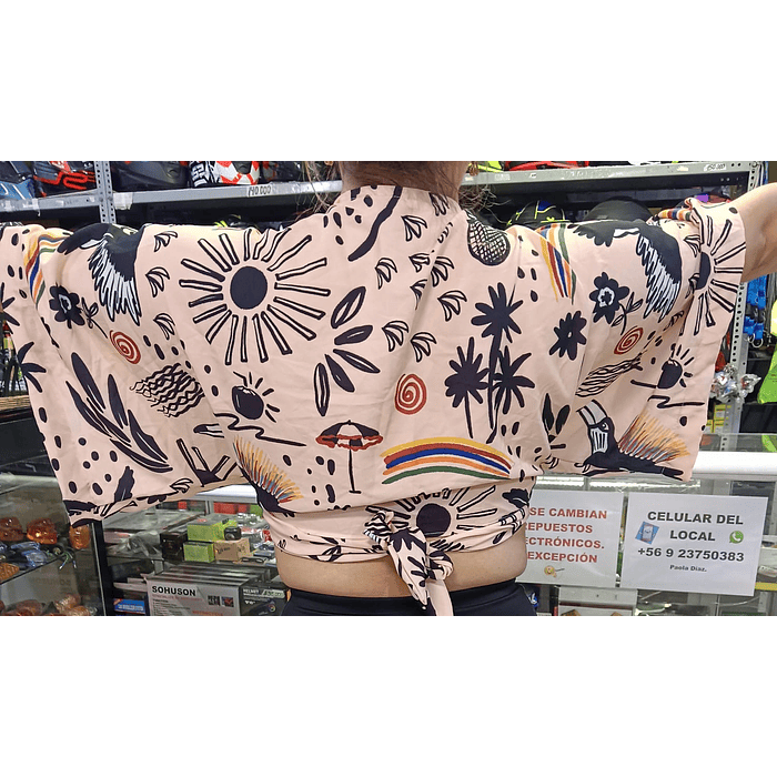 BLUSA CROPPED KIMONO TUCANES 2