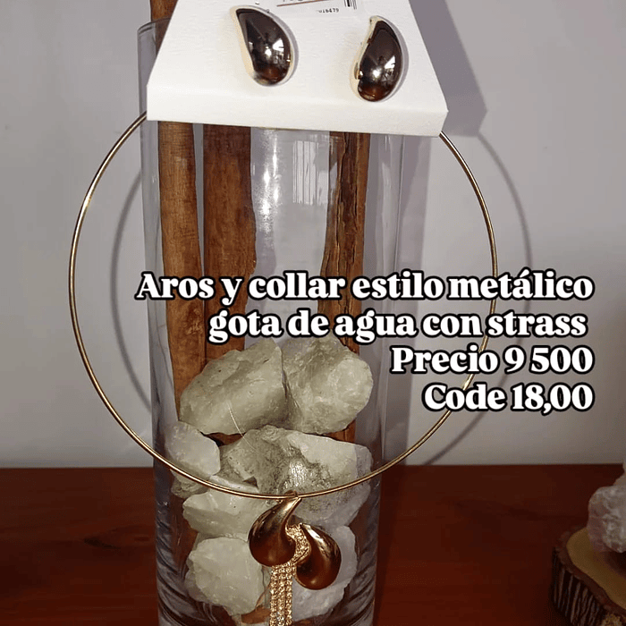 CONJUNTO GOTA STRASS