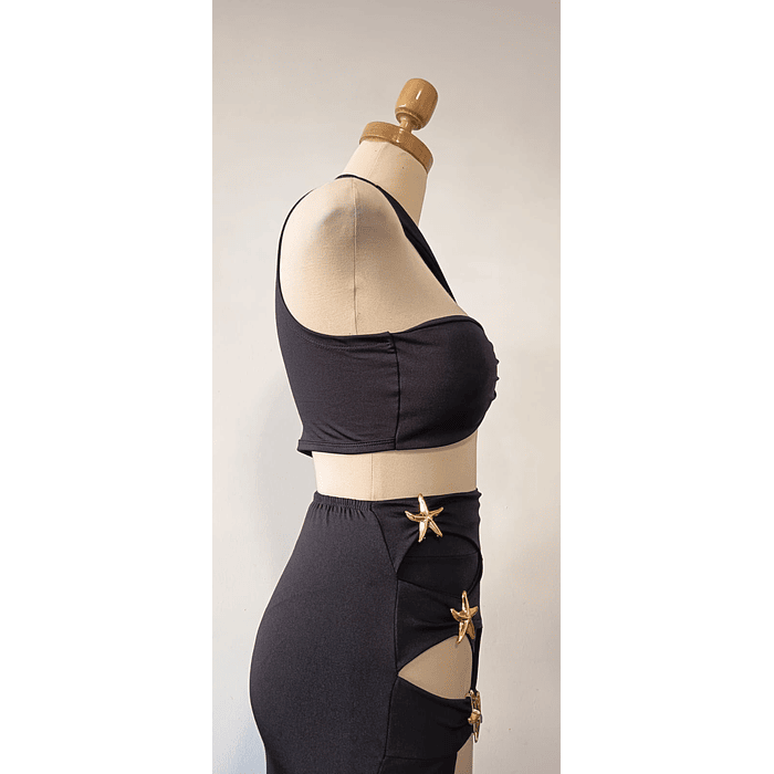 VESTIDO NEGRO BRASILEÑO  ESTRELLA MODELO CUT OUT CON ABERTURAS  2