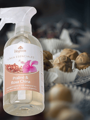 Aromatizante de ambientes 500mL: Praliné y Rosa China (incluye gatillo)