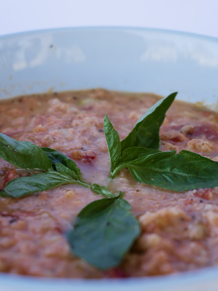 Crema & Sopa de Tomate/Albahaca 1