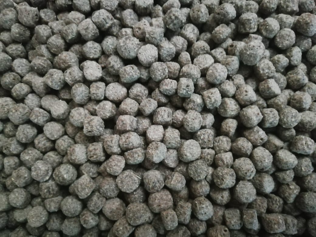 Happy Koi 5mm balde de 2 kilos  2