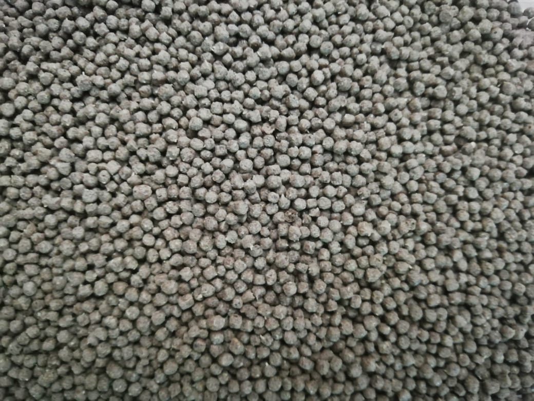 Happy Koi 2mm balde de 2 kilos 2