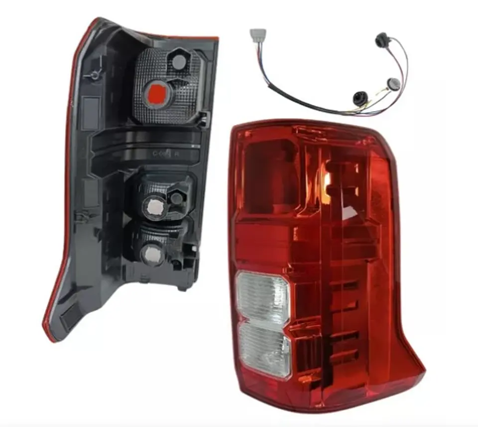 Farol Trasero derecho 2024-presente — L200 LC4T 1