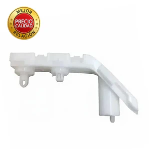 Mensula / Guia Parachoques Delantero Derecho (RH)