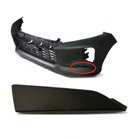 Moldura Inferior IZQ Parachoque  WORK 2020-2023 — L200 KK1