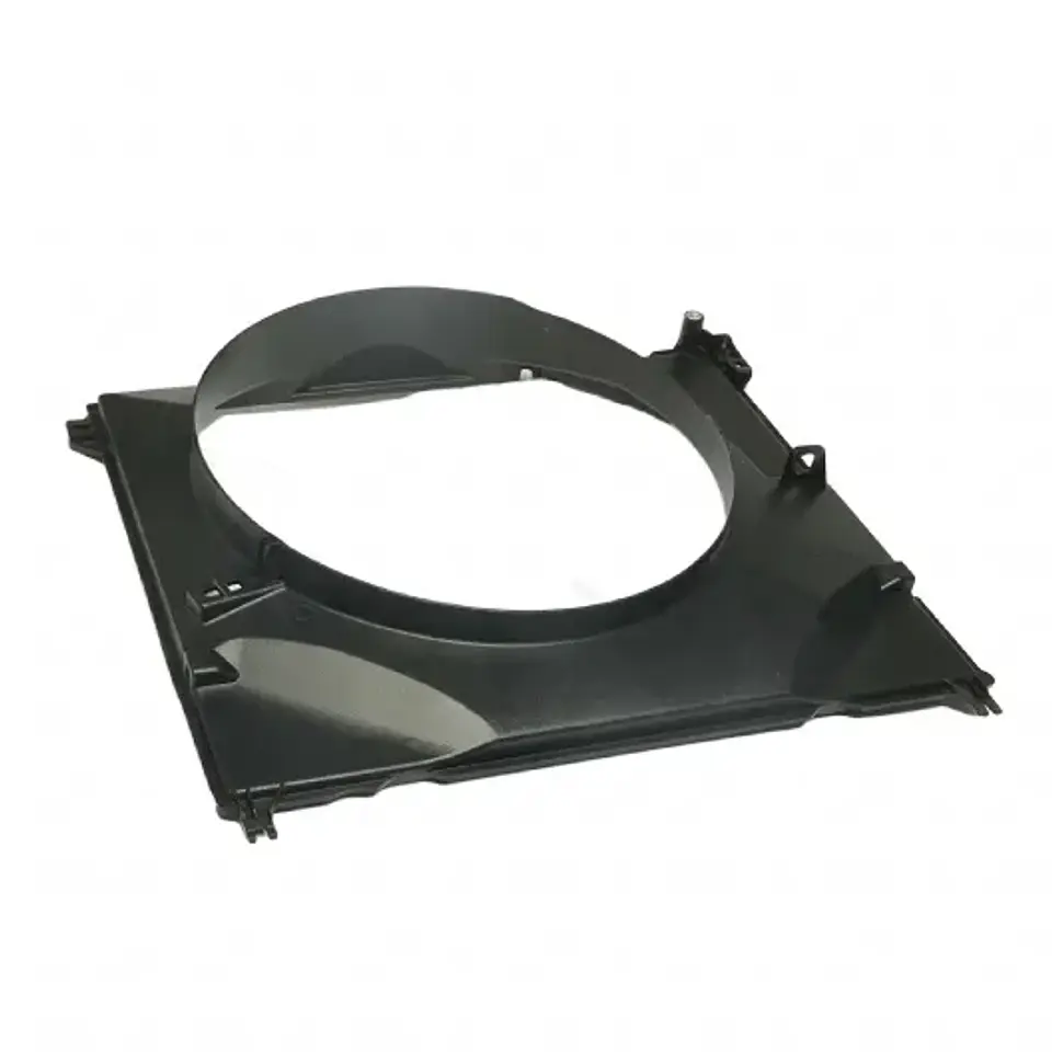 Embudo de Radiador Toyota Hilux REVO 2016-2023 1
