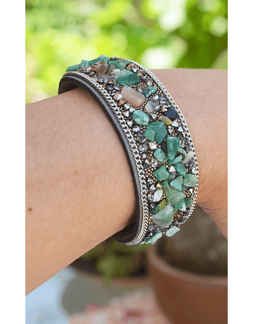 Pulsera piedra Jade con broche