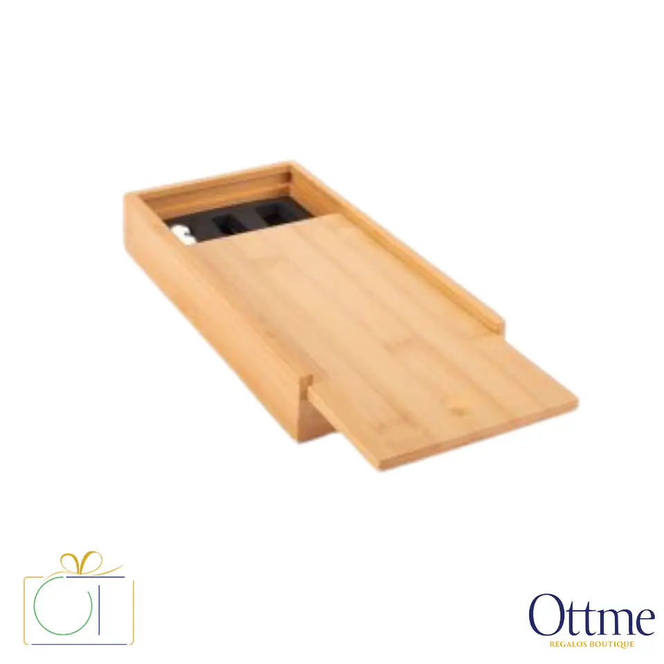 Set Wine & Cheese FUTRONO de Bamboo 6en1 Personalizable 2
