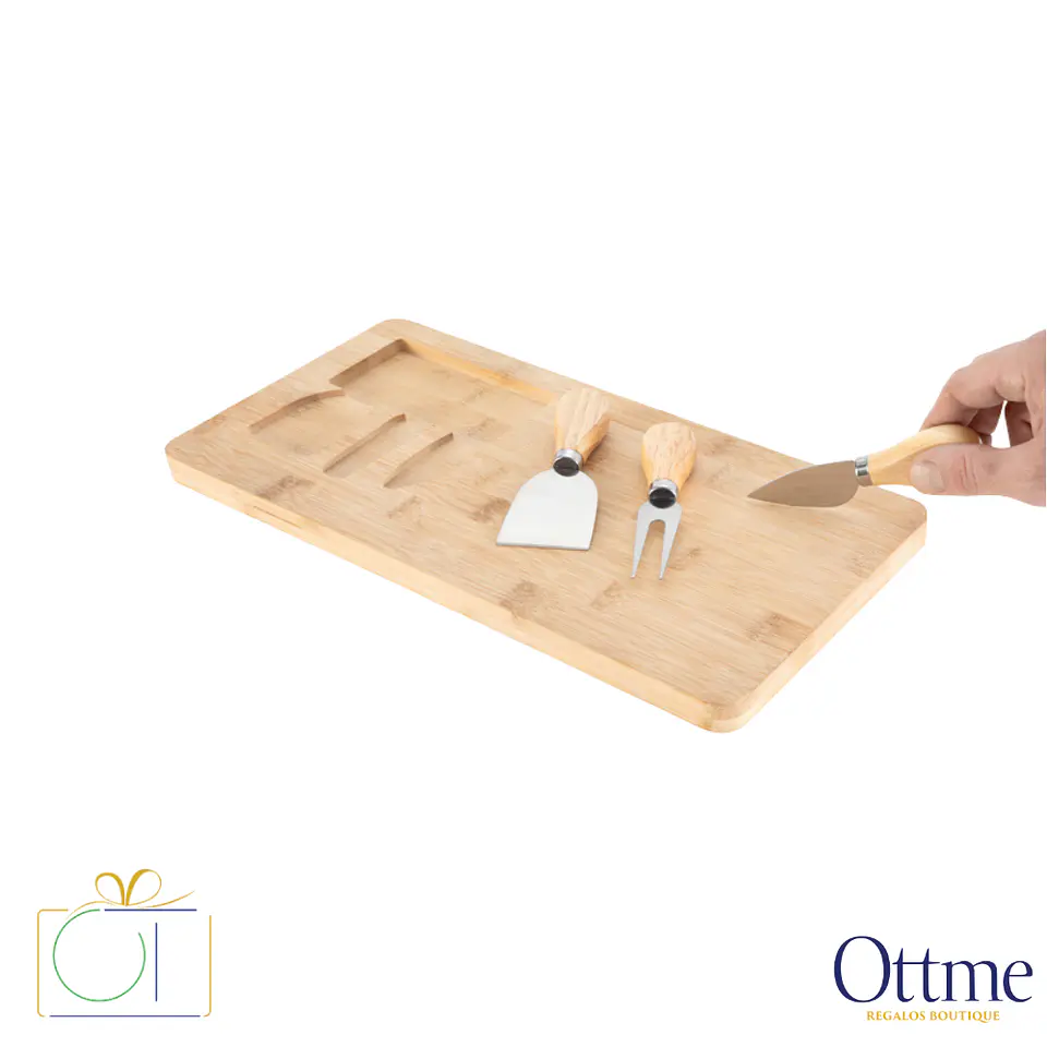 Tabla de Quesos CHEDDAR con Utensilios de Bambú Personalizable 1