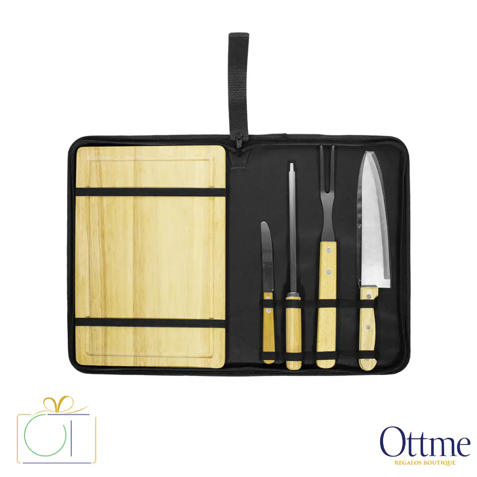 Set de Asado BBQ MASTER 5 Piezas con Tabla Bambú Personalizable 1