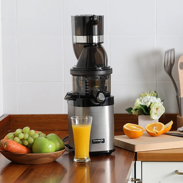 Kuvings Chef CS600 - Extractor de jugos Prensado en frío uso Comercial 