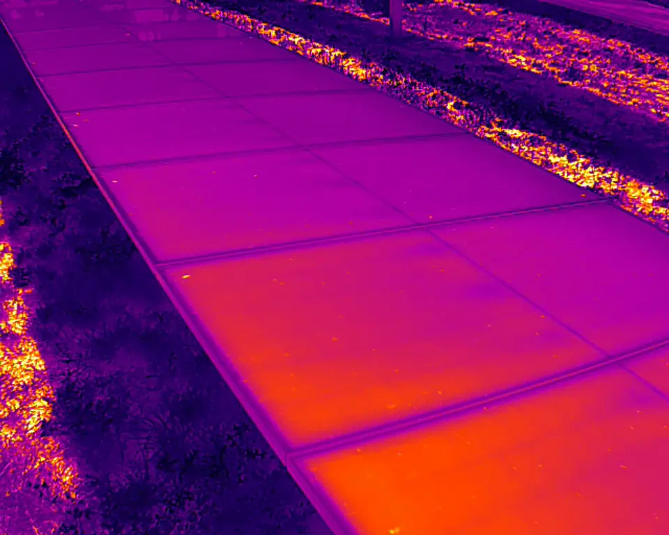 CURSO TERMOGRAFÍA AÉREA CON DRONES (Plantas Fotovoltaicas e Inspecciones de Estructuras eléctricas) 3