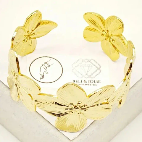 Pulseira rígida em aço inoxidável