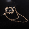 Pin Dorado cadena con Gema Negra para Corbatin - Vestuario