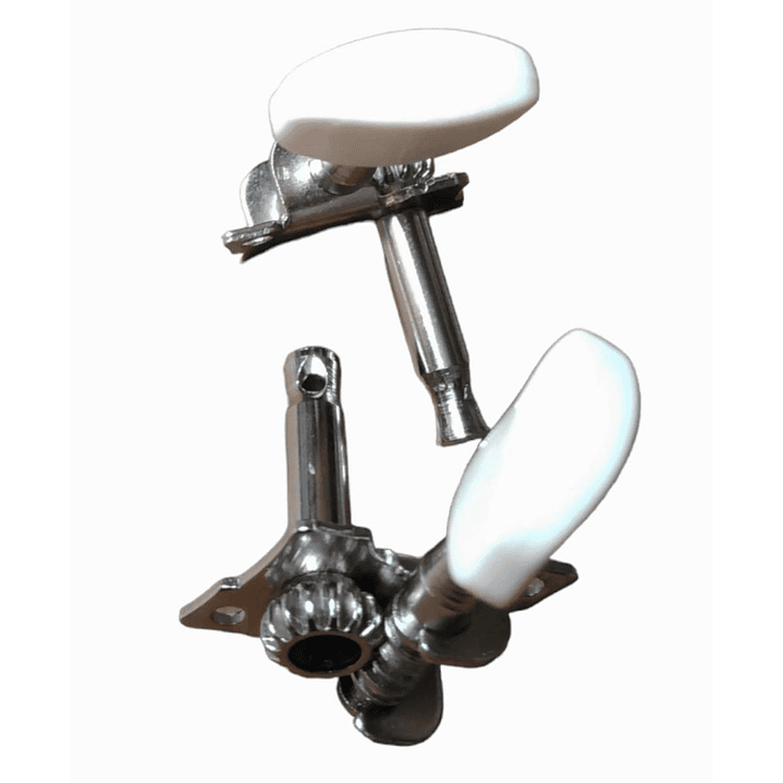 Par de Clavijas - GCR - CLAV1 2