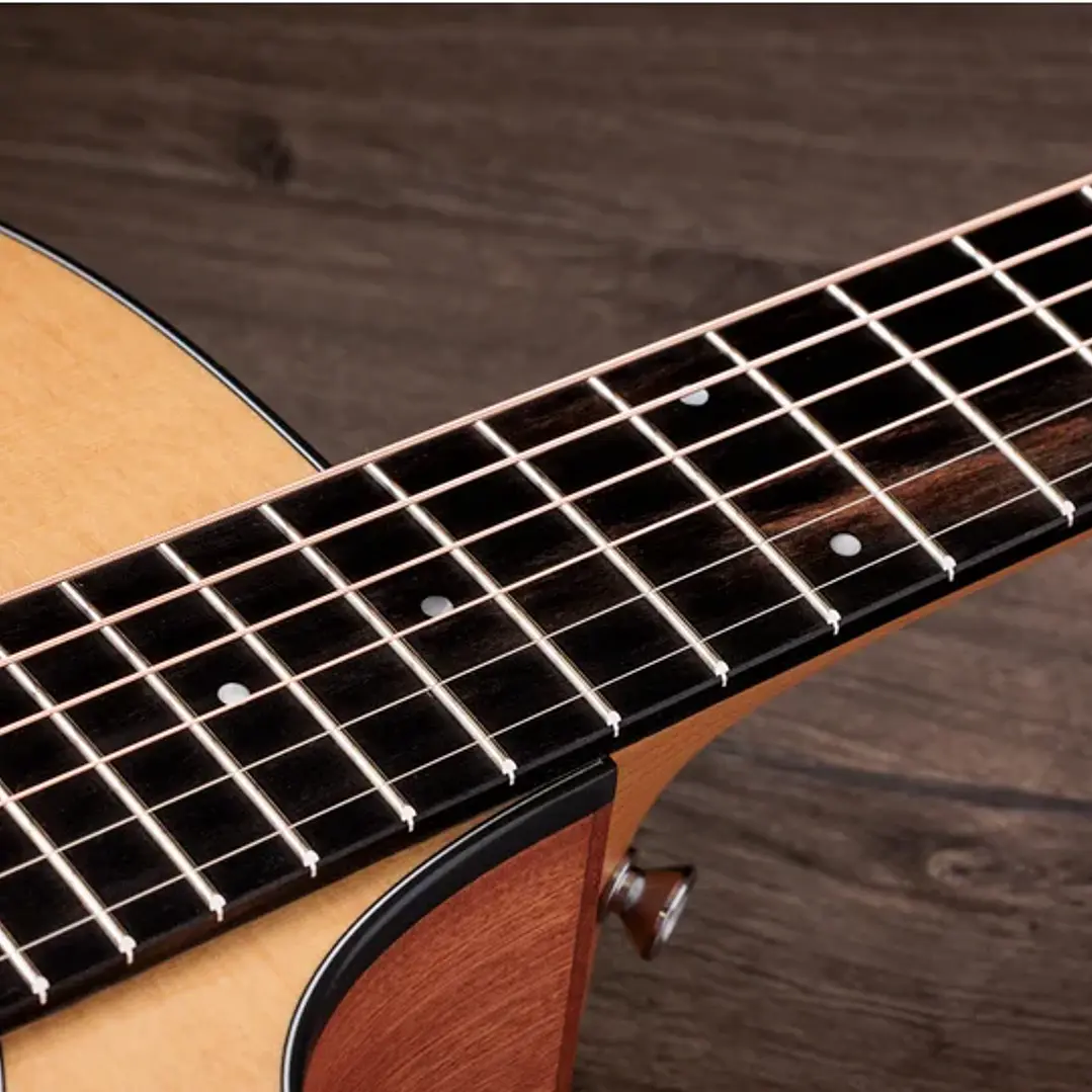 Guitarra Electroacústica - Taylor Grand Concert AC-112CE - con Funda 4