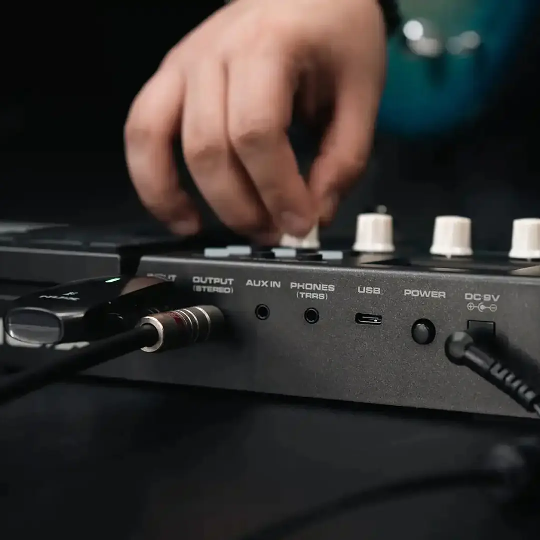 Pedalera Multiefecto - NUX MG-300 MKII 10