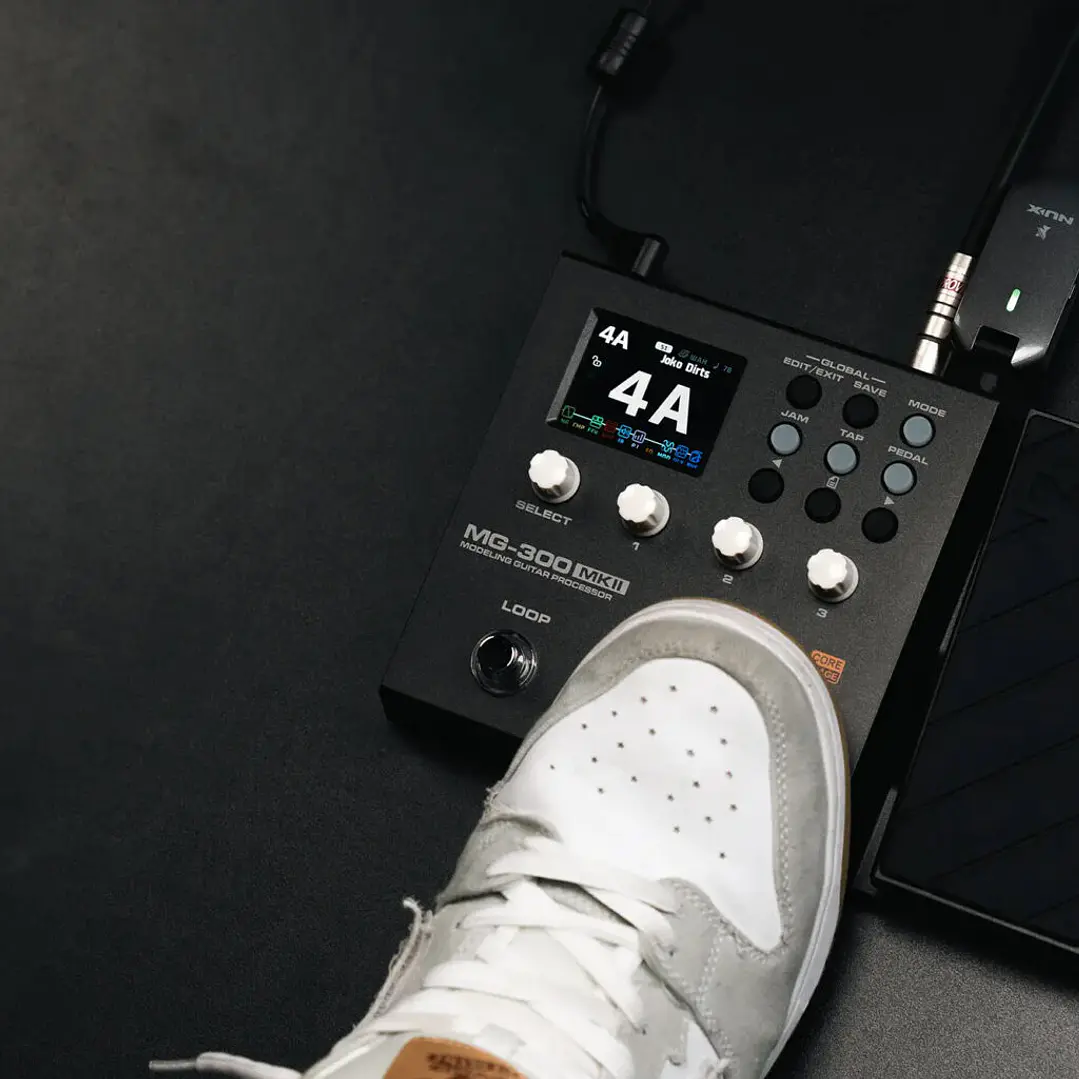 Pedalera Multiefecto - NUX MG-300 MKII 8
