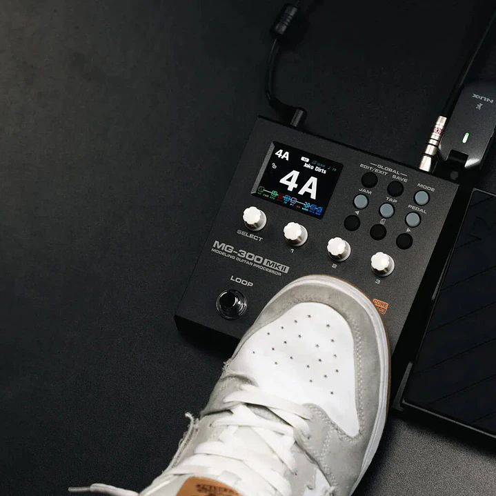 Pedalera Multiefecto - NUX MG-300 MKII 8