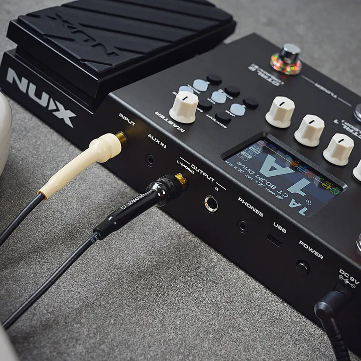 Pedalera Multiefecto - Nux MG-400 5