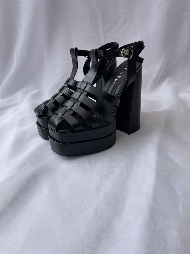 Sandalia Valentina Negra Plataforma 3