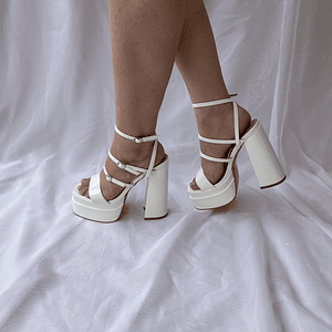 Sandalia Trinidad Blanco