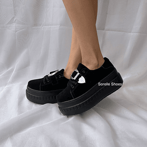 Zapatilla Hebilla Negra