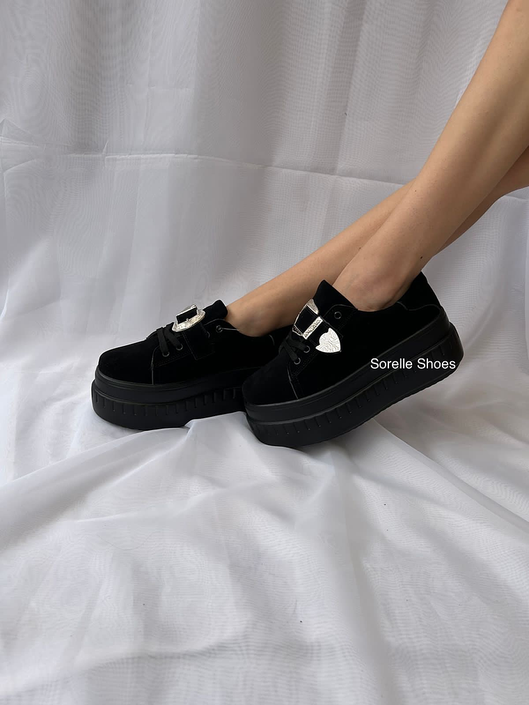 Zapatilla Hebilla Negra 3