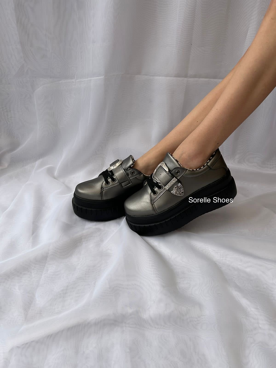 Zpatilla Hebilla Gris  3