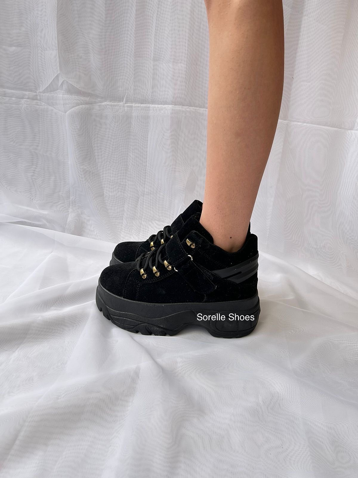 Zapatilla Plataforma Negra 1