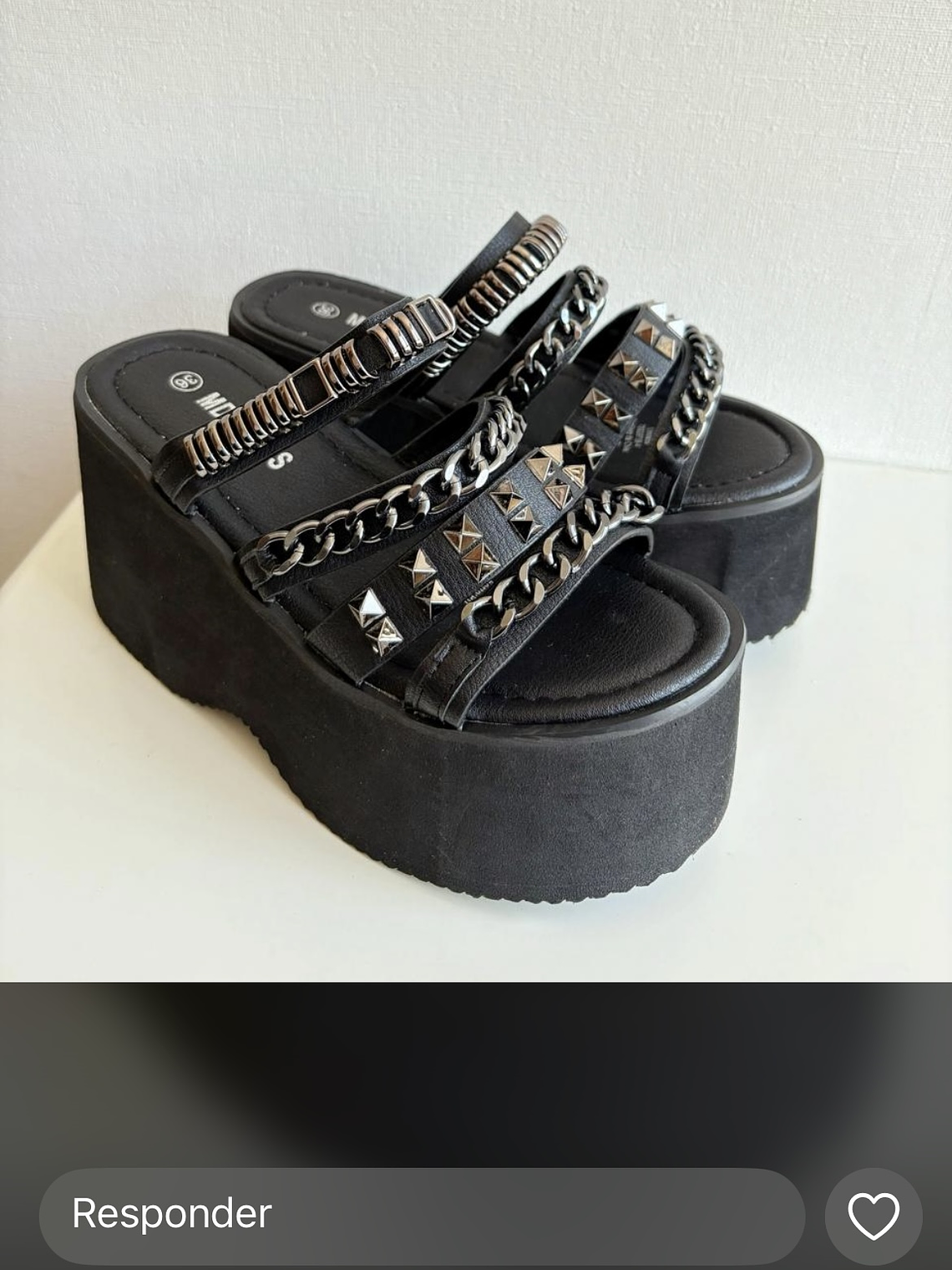 Sandalias Plataforma Tachas  2