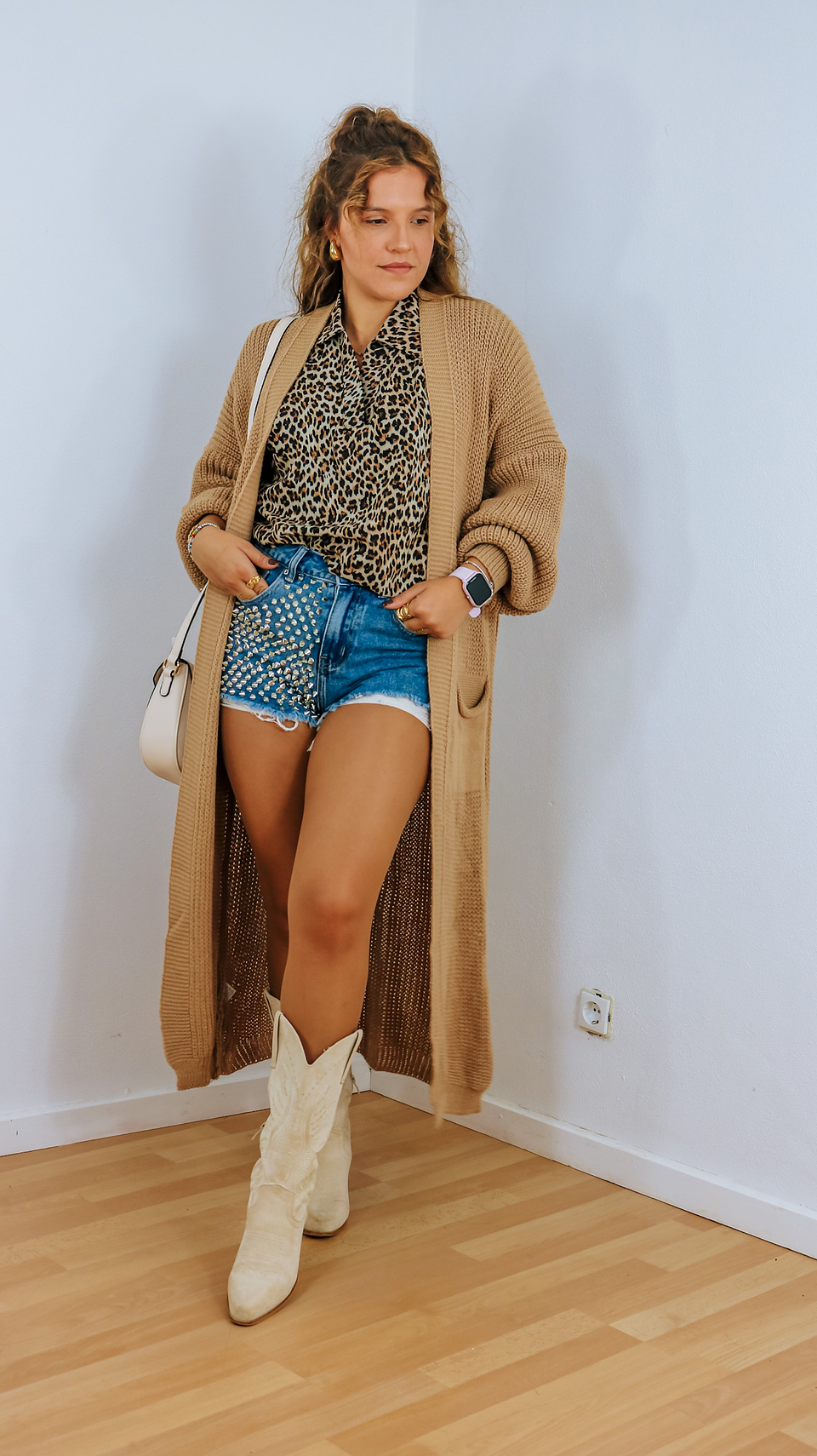 Calções de ganga com Tachas 1