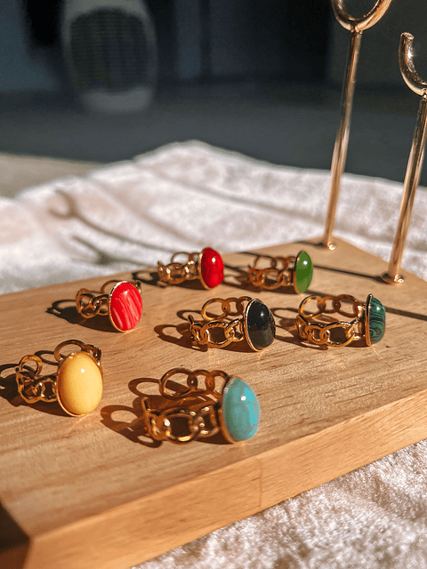 ANEIS AJUSTAVEIS PEDRAS COLORIDAS