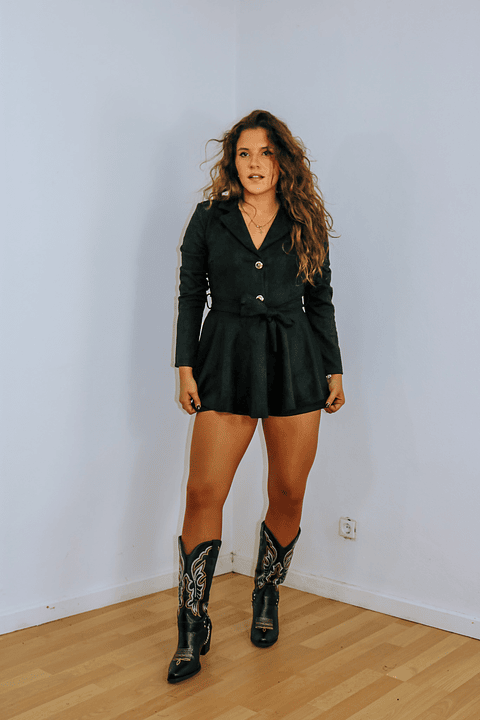 Macacão pele de pêssego 