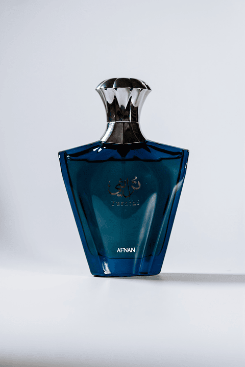 Turathi Blue – Afnan