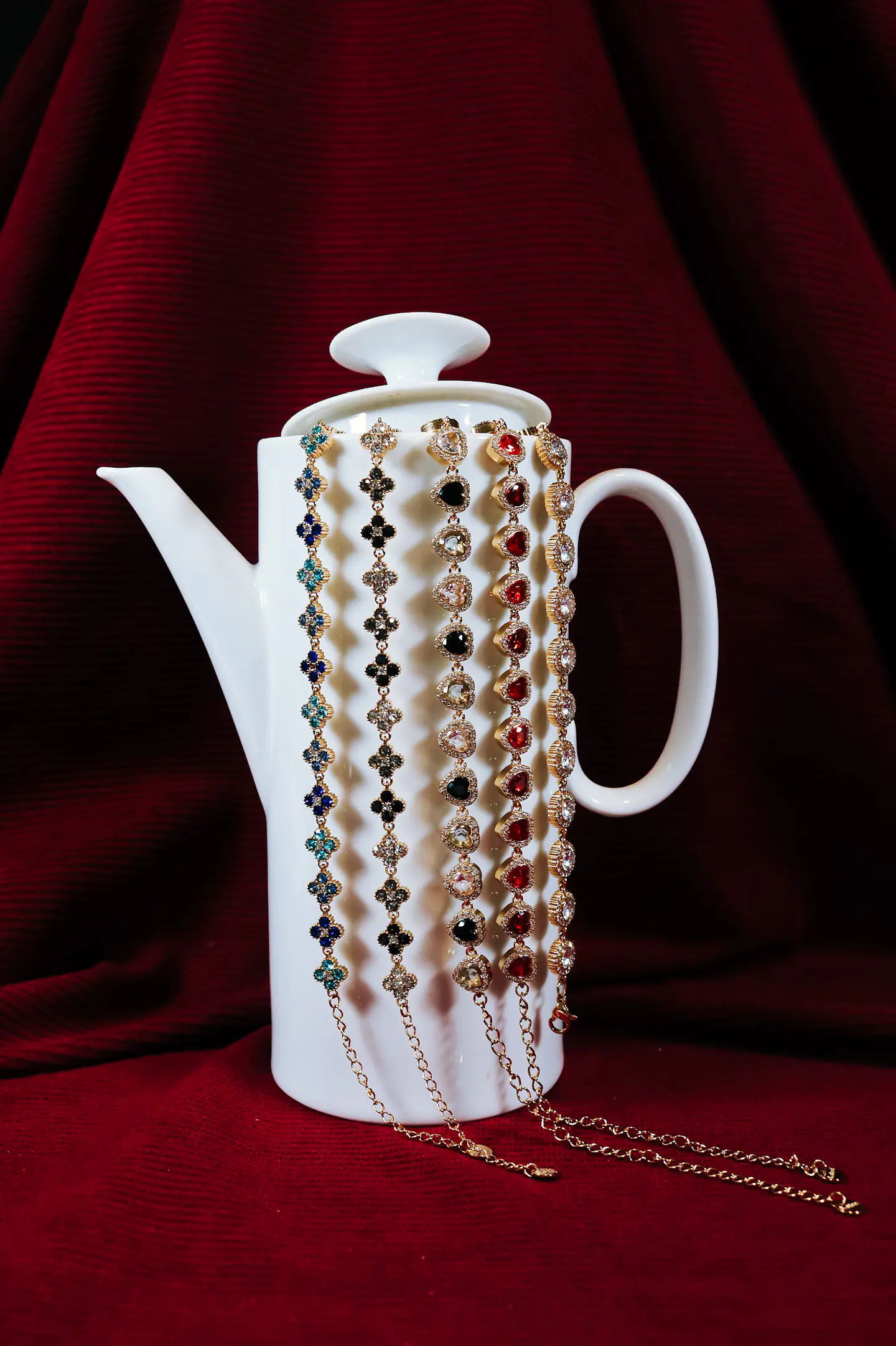 Colar de Tiaras 2