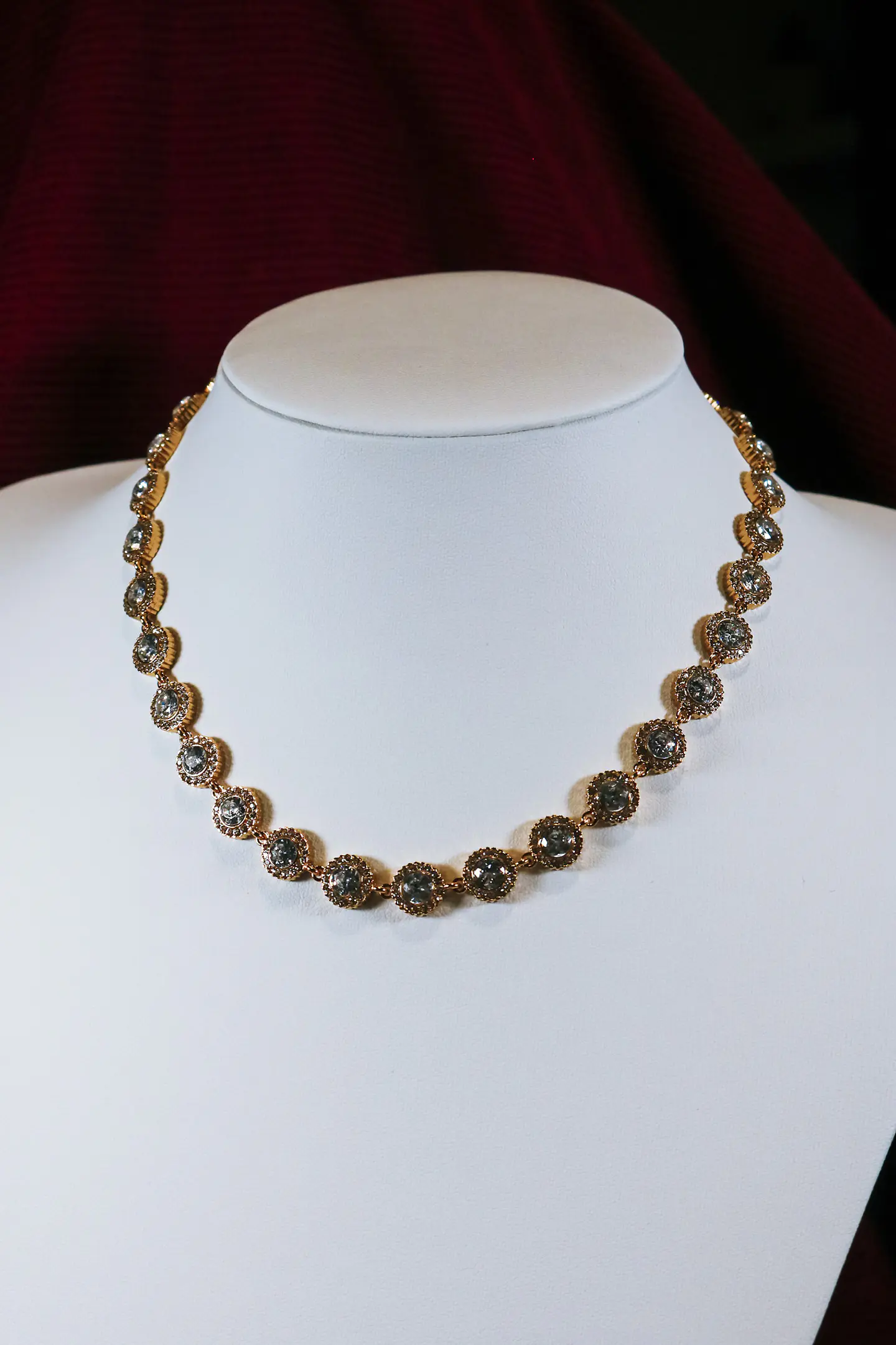Colar de Tiaras 4