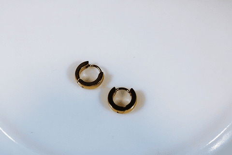 Argola simples pequena