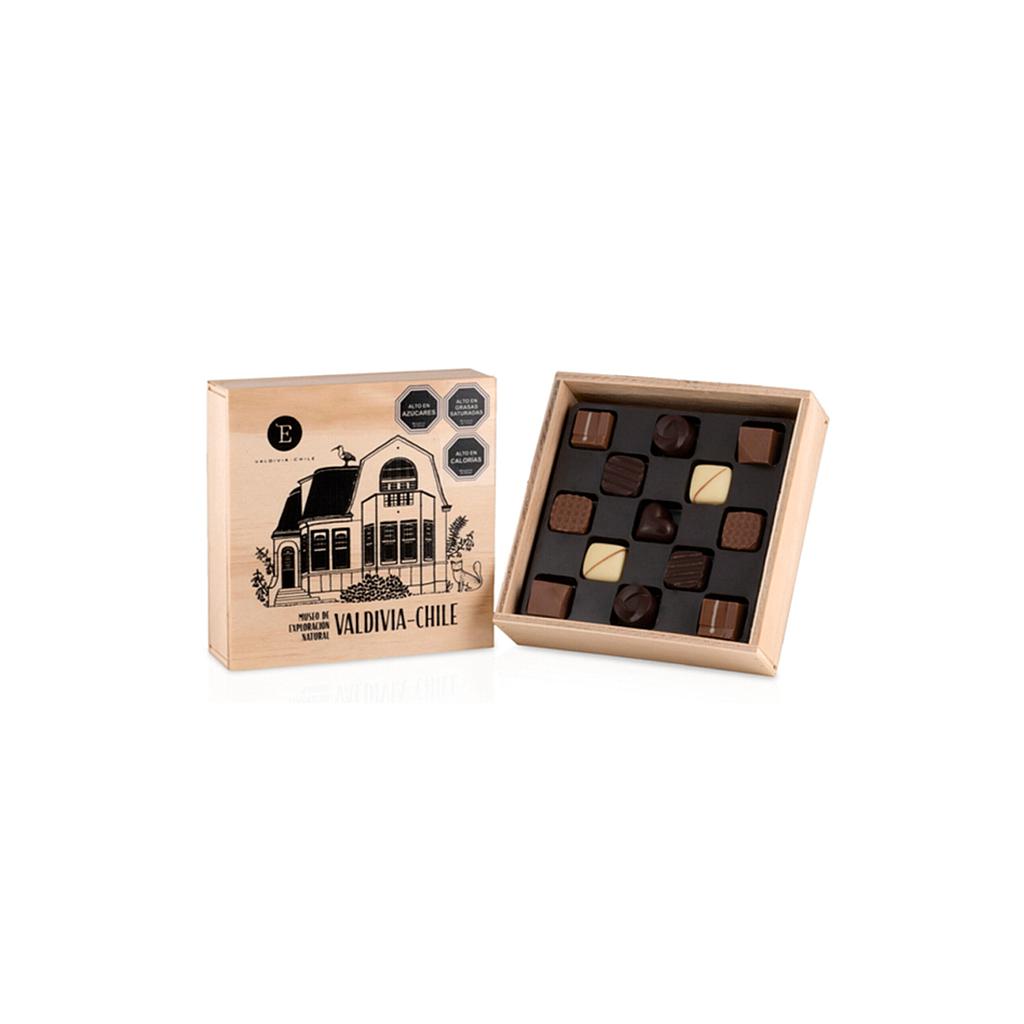 BOMBONES ARTESANALES ENTRELAGOS CAJA MADERA 13 UNID. 1