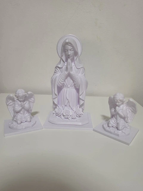 Nossa Senhora com Anjos