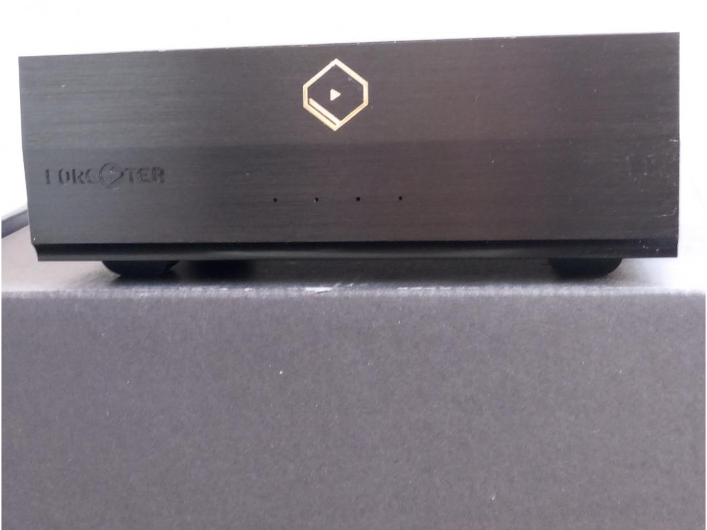 Trio **USADOS** Silent Angel Munich M1T streamer / F1 fuente / Bonn N8 Switch 5