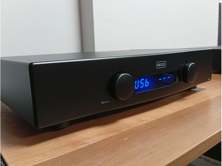 Hegel HD30 DAC **USADO** 2