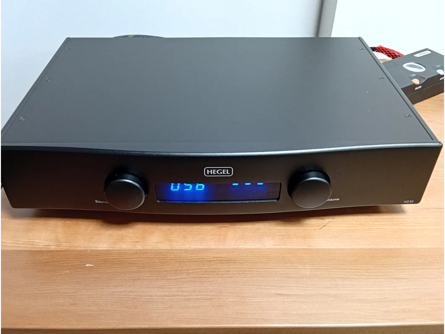 Hegel HD30 DAC **USADO** 3