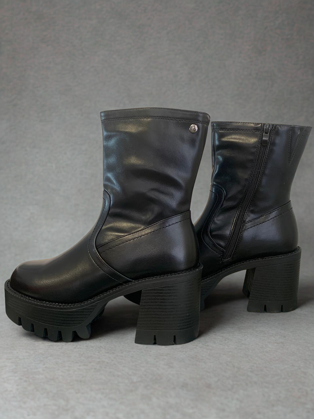 Botín Plataforma Negro Mujer, con Elástico y Casual. 5